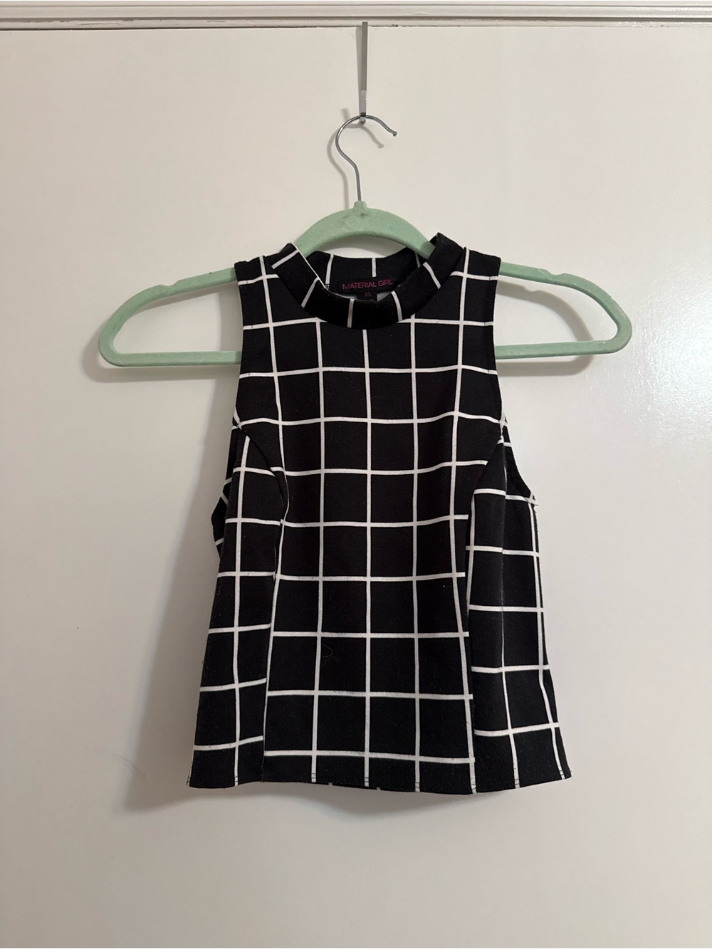 BUNDLE of 7 extra small clothing items